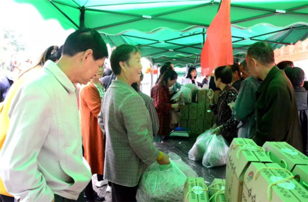 創業致富有新招，帶領鄉民開粉條廠！---記白河江榮食品的發展史
