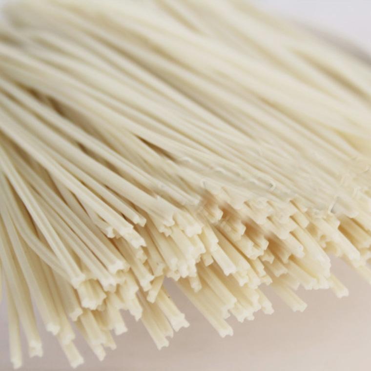 粉條粉絲種類、口感差別大，粉條機(jī)工藝有很大因素