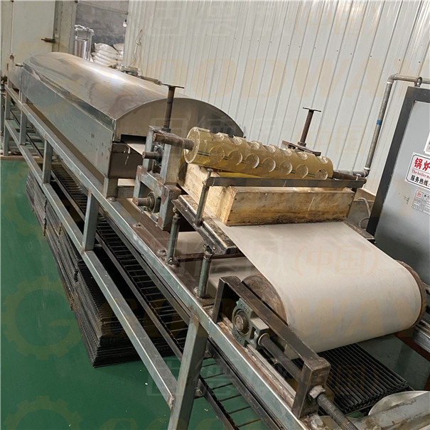  農戶選擇這種粉條機，一機多用，種類豐富，一天能做幾十噸